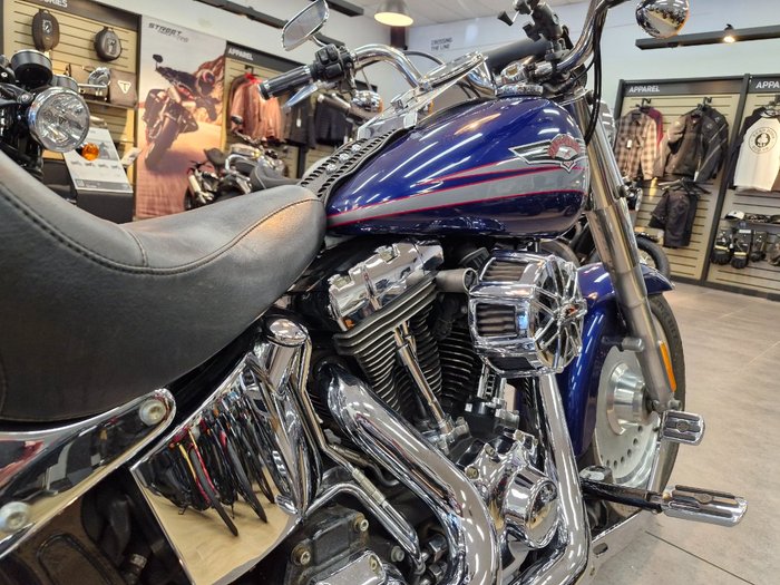 2006 Harley-Davidson FLSTF FAT BOY BLUE