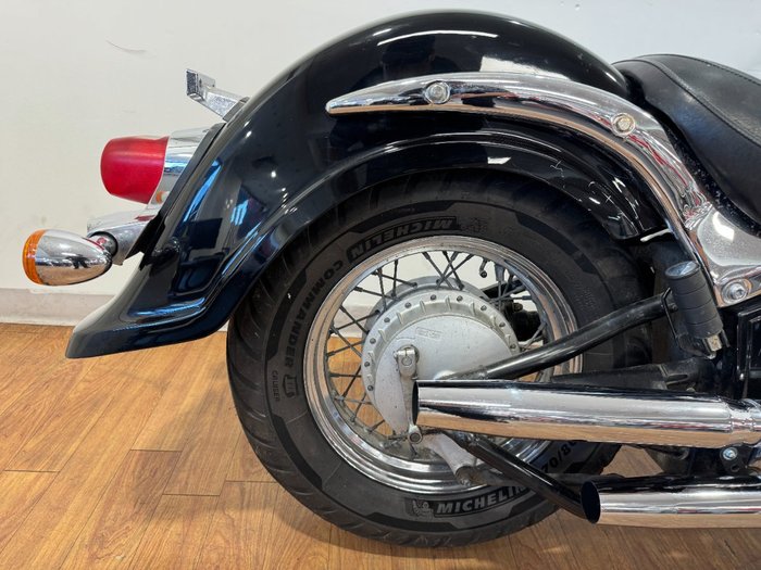 2006 Suzuki VL800 (BOULEVARD C50) Black