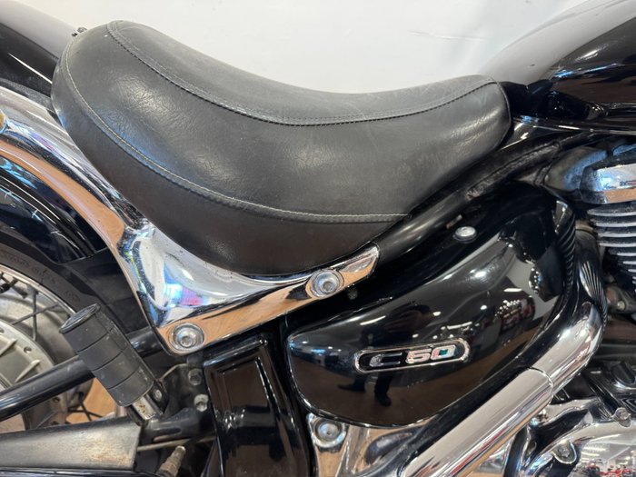 2006 Suzuki VL800 (BOULEVARD C50) Black