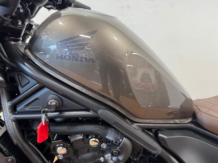 2023 Honda CMX 500 SILVER