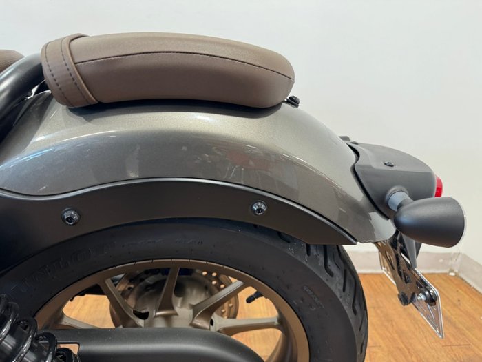 2023 Honda CMX 500 SILVER