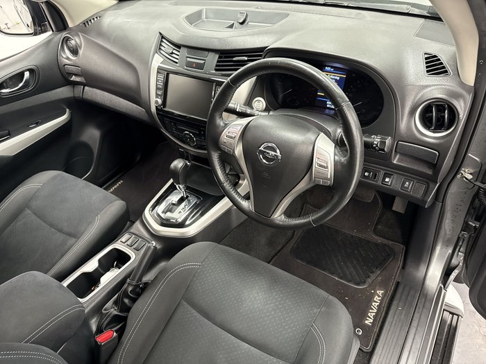 2019 Nissan Navara ST-X