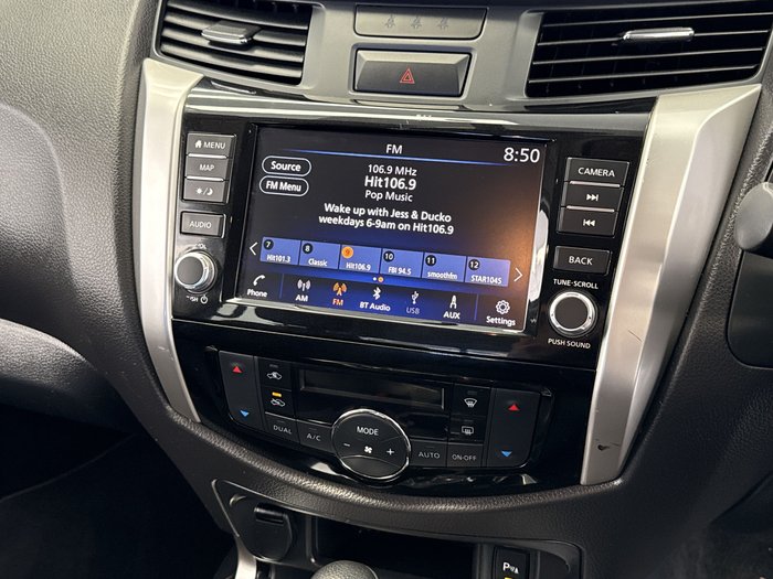 2019 Nissan Navara ST-X