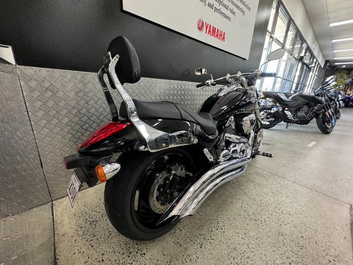2015 Suzuki VZR 1800 BOULEVARD (M109R) BLACK