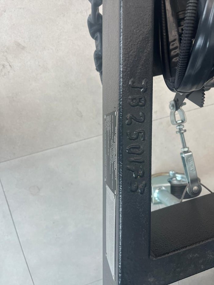 2025 JB Caravans Dirt Road Xtreme 22'6 Rd Club Lounge