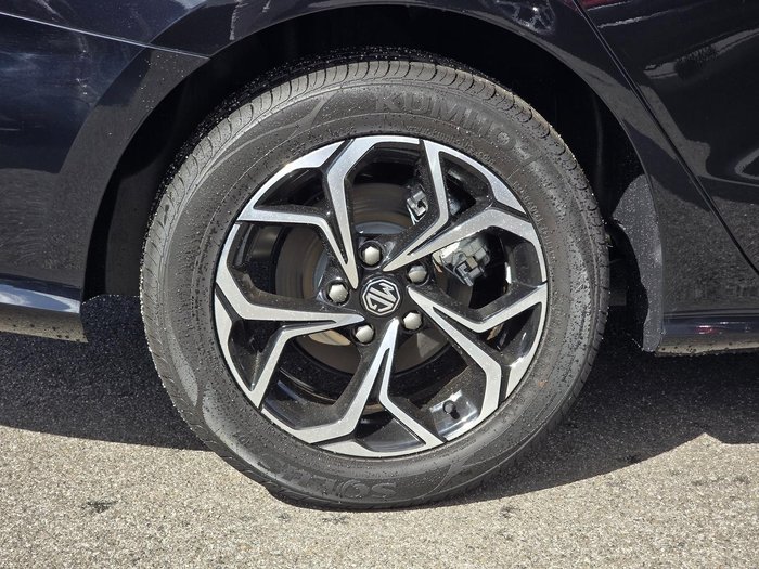 2024 MG MG5 Vibe MY24 Black Pearl