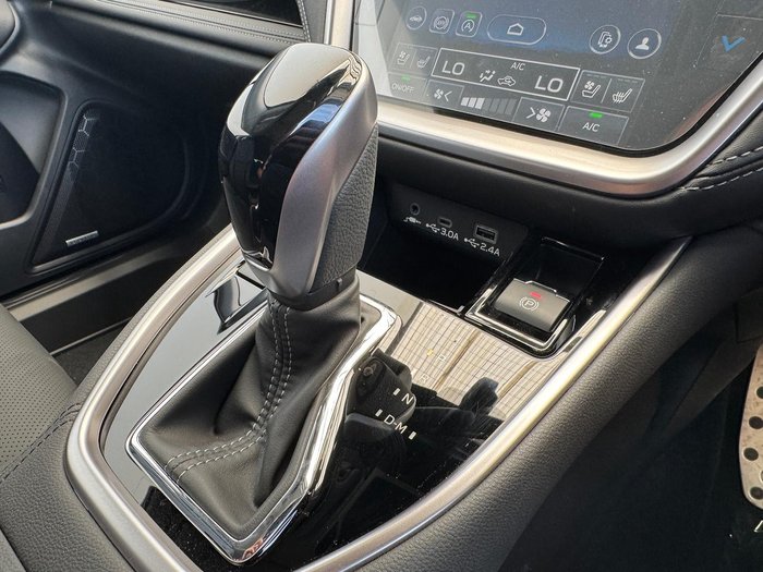 2025 Subaru Outback AWD Touring XT