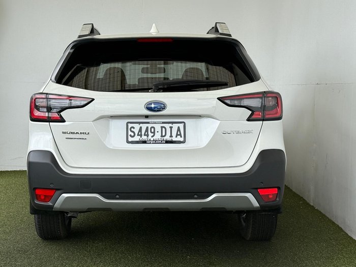 2025 Subaru Outback AWD Touring