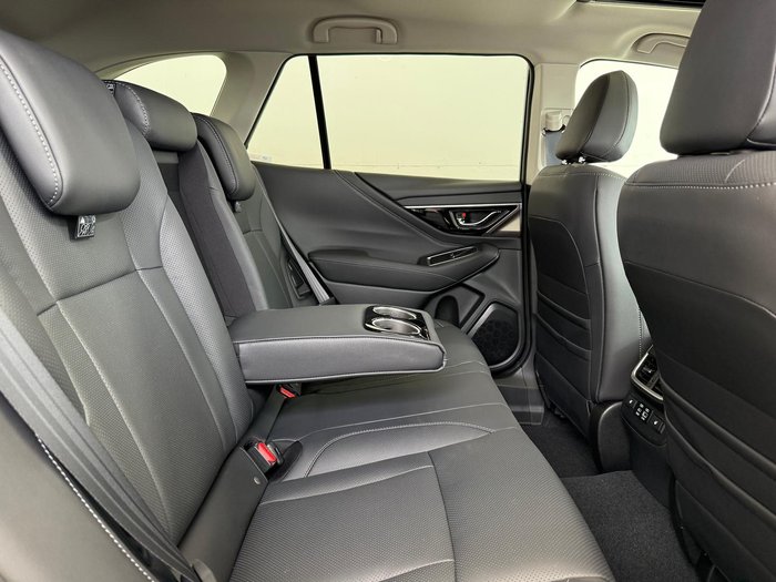 2025 Subaru Outback AWD Touring