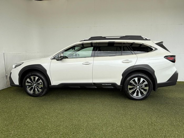 2025 Subaru Outback AWD Touring