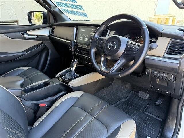 2024 Mazda BT-50 SP