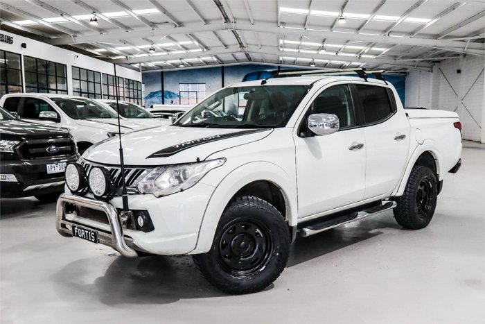 2015 Mitsubishi Triton GLS MQ MY16 4X4 Dual Range White