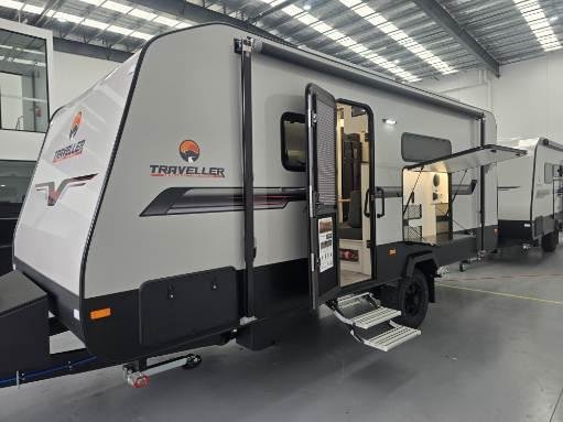 2025 Traveller Destination Track 17