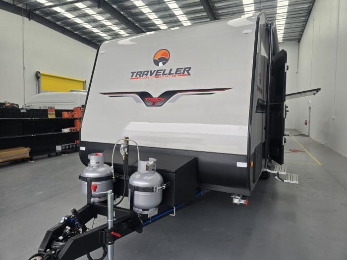 2025 Traveller Destination Track 17