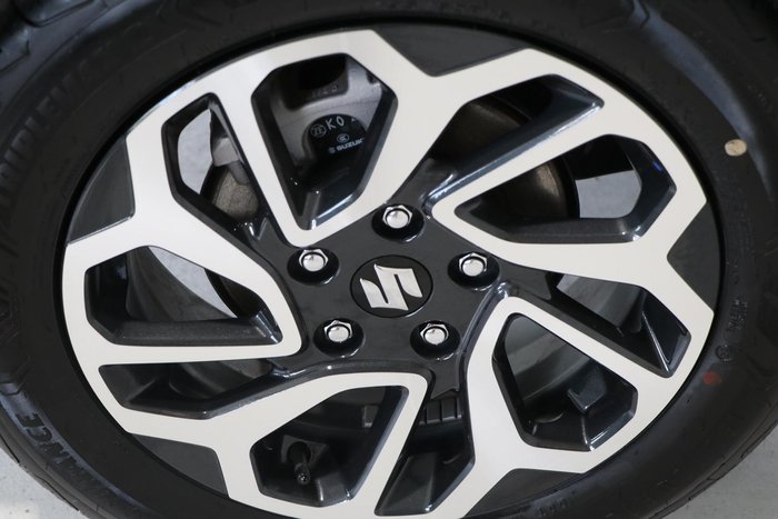 2025 Suzuki Fronx Hybrid GLX