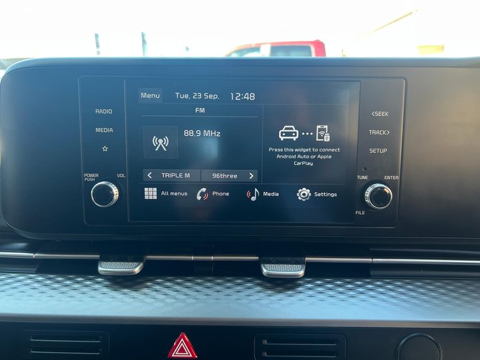 2022 Kia Carnival S