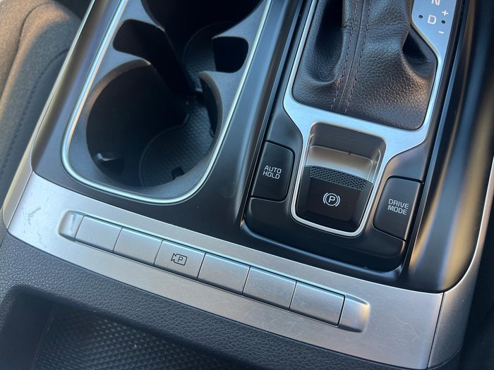 2022 Kia Carnival S
