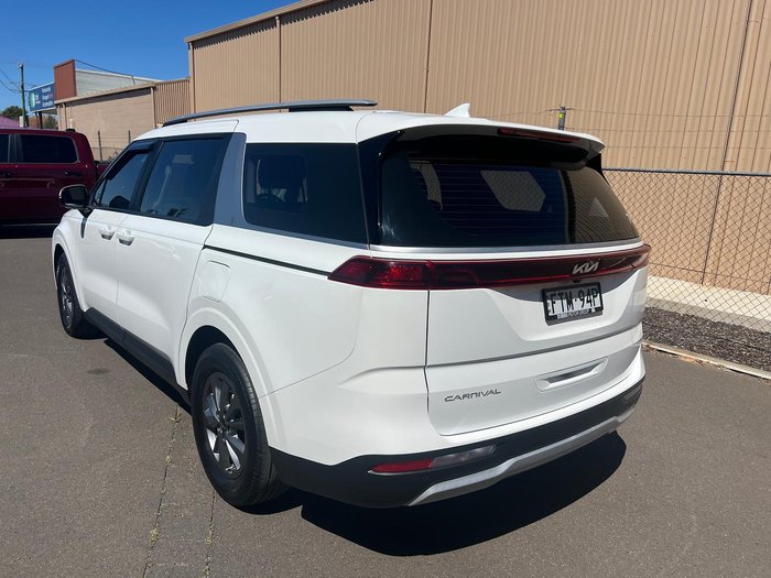 2022 Kia Carnival S