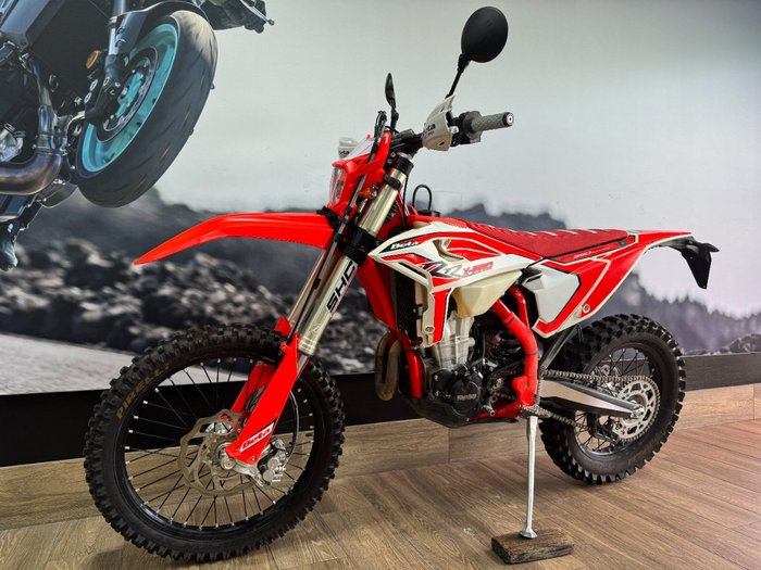 2025 BETA RR 390 X-PRO 4T EFI RED