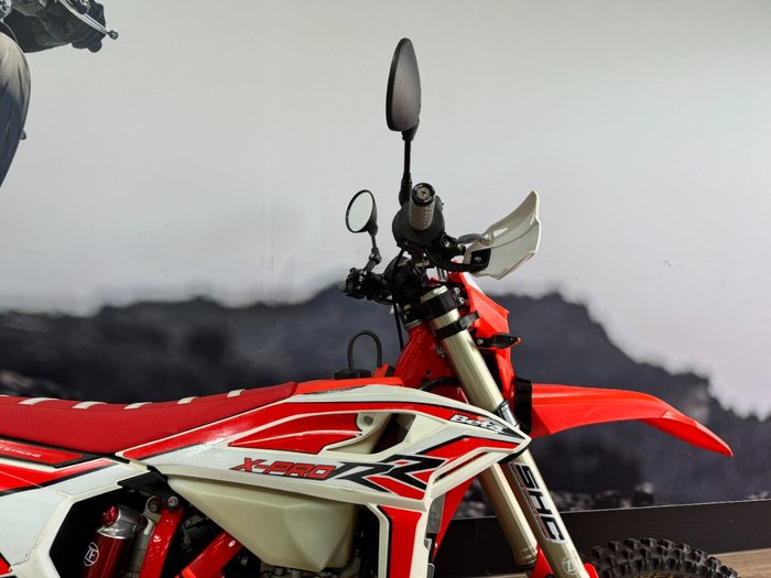 2025 BETA RR 390 X-PRO 4T EFI RED