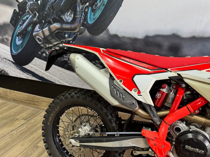 2025 BETA RR 390 X-PRO 4T EFI RED
