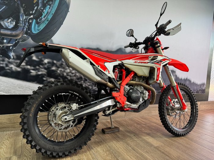 2025 BETA RR 390 X-PRO 4T EFI RED
