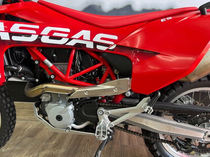 2022 GASGAS ES700 RED