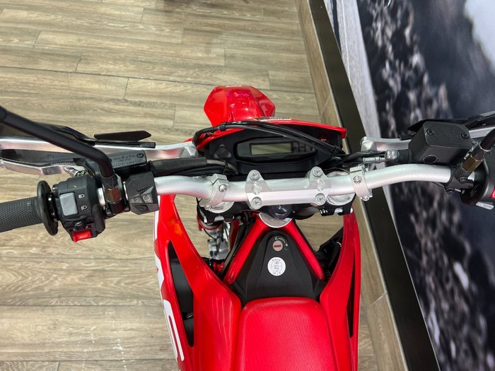 2022 GASGAS ES700 RED