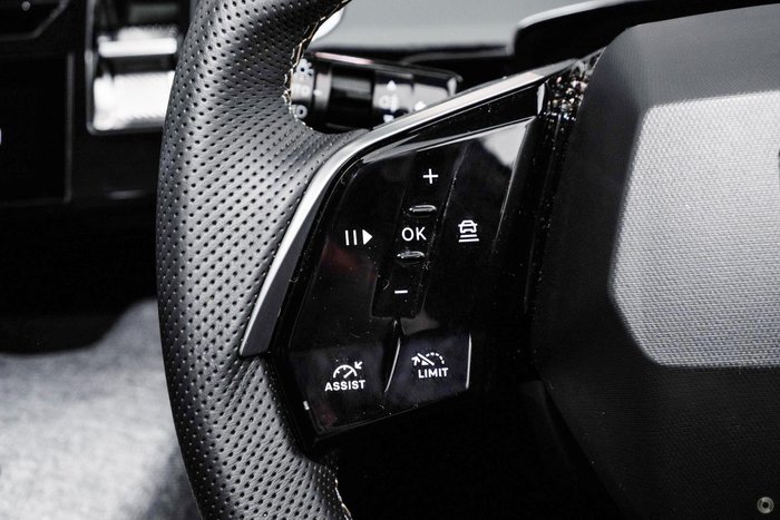 2025 Peugeot 3008 GT Premium Hybrid