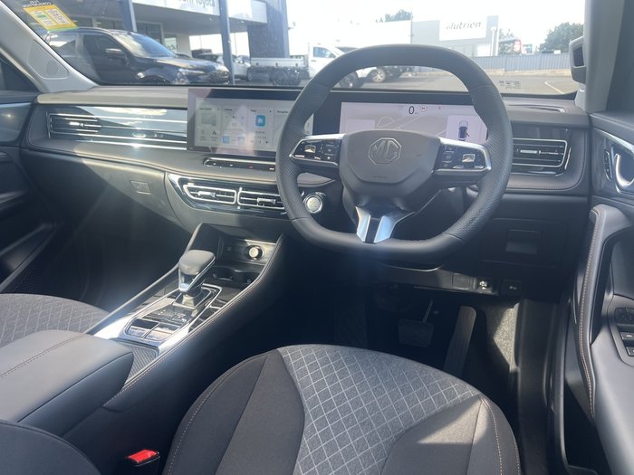 2025 MG HS Hybrid+ Excite