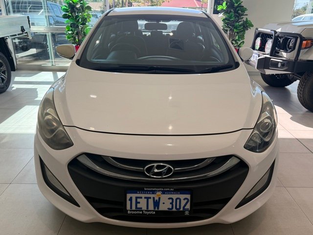 2014 HYUNDAI i30