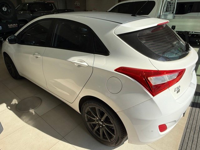 2014 HYUNDAI i30
