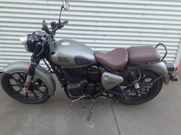 2022 Royal Enfield Classic 350 Dark Classic 350 Grey