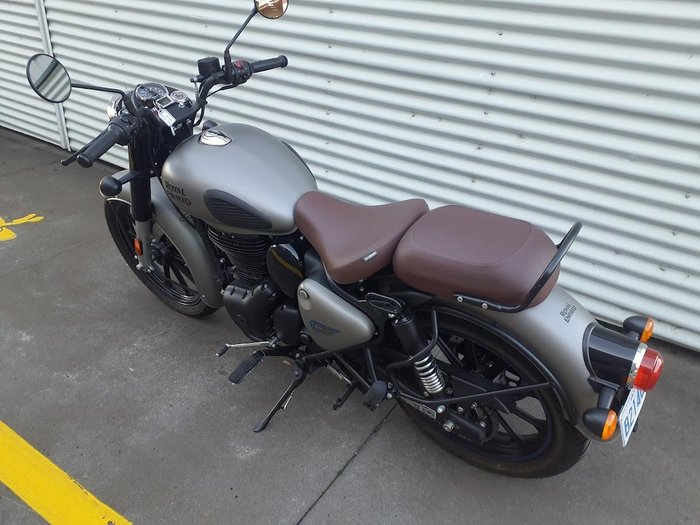2022 Royal Enfield Classic 350 Dark Classic 350 Grey