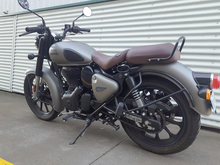 2022 Royal Enfield Classic 350 Dark Classic 350 Grey