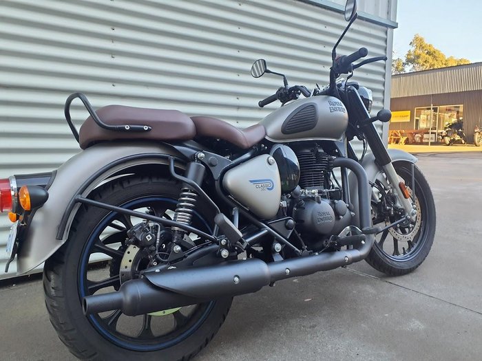 2022 Royal Enfield Classic 350 Dark Classic 350 Grey
