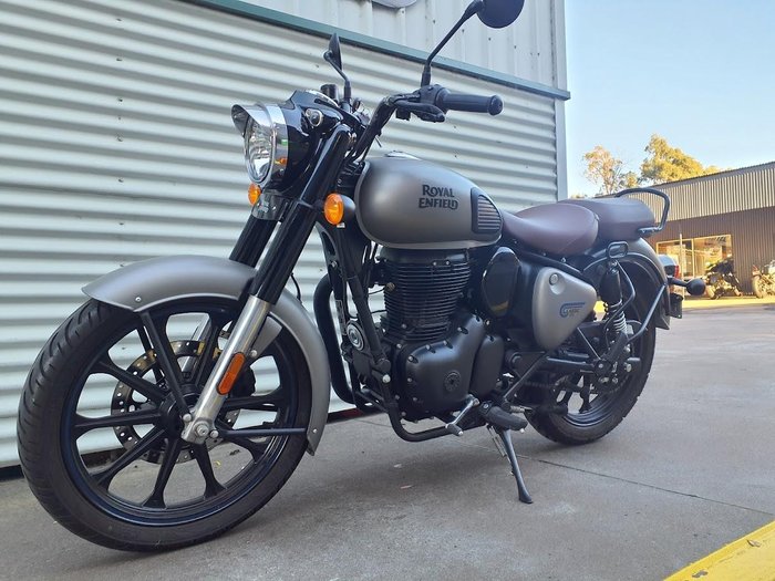 2022 Royal Enfield Classic 350 Dark Classic 350 Grey