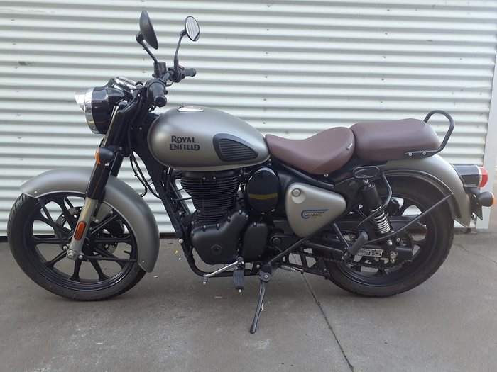 2022 Royal Enfield Classic 350 Dark Classic 350 Grey