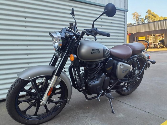 2022 Royal Enfield Classic 350 Dark Classic 350 Grey