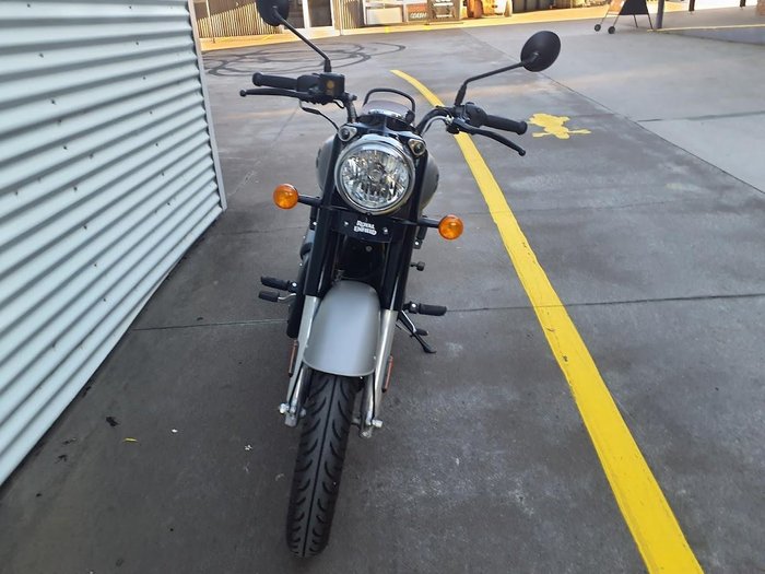 2022 Royal Enfield Classic 350 Dark Classic 350 Grey