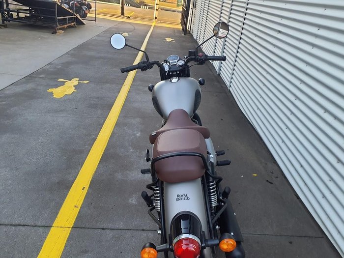2022 Royal Enfield Classic 350 Dark Classic 350 Grey