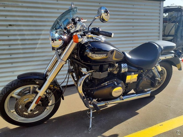 2005 Triumph Speedmaster 865 Speedmaster Black