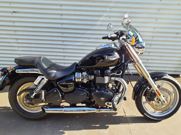 2005 Triumph Speedmaster 865 Speedmaster Black