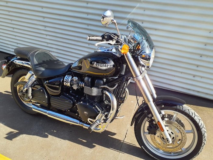 2005 Triumph Speedmaster 865 Speedmaster Black
