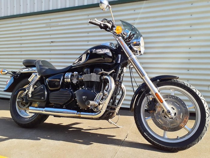 2005 Triumph Speedmaster 865 Speedmaster Black