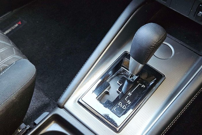 2022 Mitsubishi ASX LS