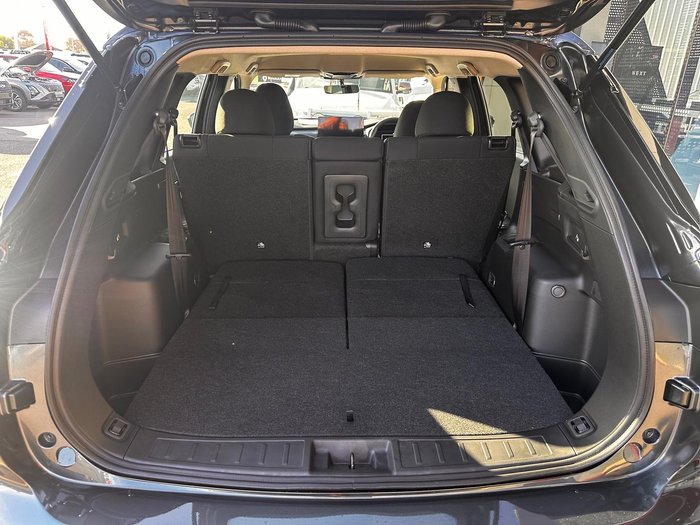 2025 Mitsubishi Outlander ES