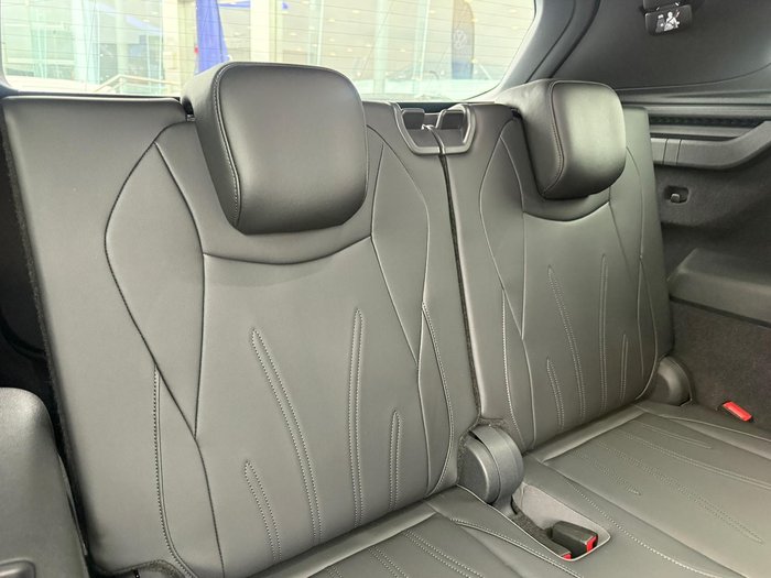 2025 Volkswagen Tayron 195TSI R-Line