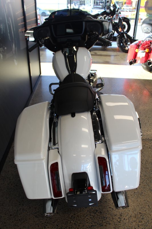 2024 Harley-davidson FLHX STREET GLIDE (117) WHITE ONYX PEARL
