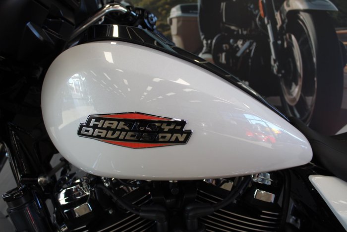 2024 Harley-davidson FLHX STREET GLIDE (117) WHITE ONYX PEARL